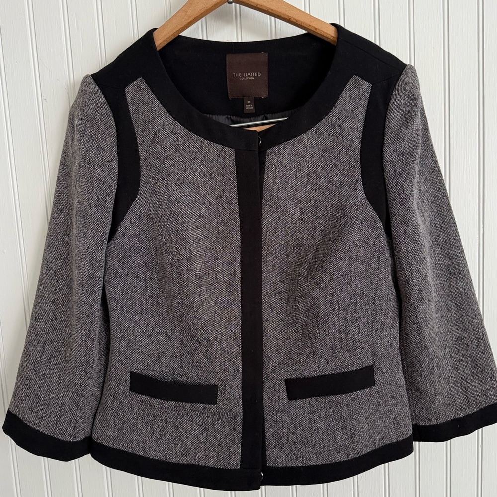 The Limited Women's Gray Blazer Size XS